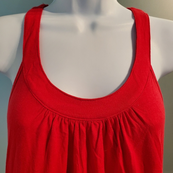Small Red Tank Top, Thick Sexy Back Strap w/ Knot, Stretchy, Lightly Used, Comfy - Picture 5 of 11